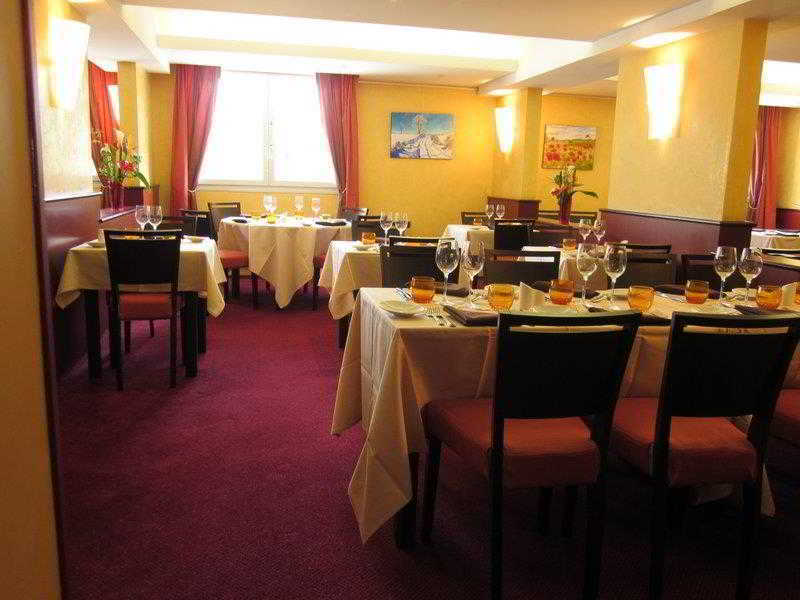 Kyriad Tours - Joué-lès-Tours Restaurant billede